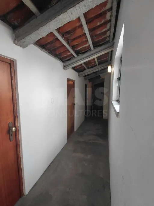 Spacious 3-Bedroom Apartment in Downtown Lourinhã with a Balcony and Terraces