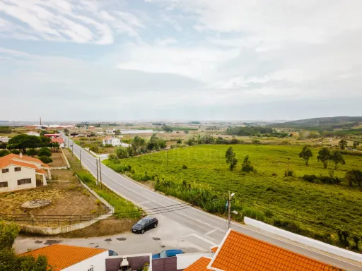Moradia T1+1 | espaço exterior | terraço | garagem