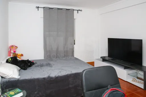 Apartamento T1+1