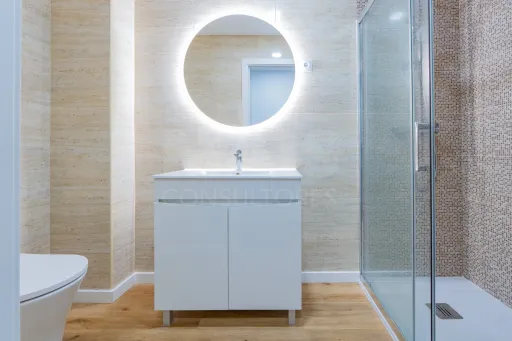 Fully refurbished 3-bedroom apartment | parking space, in Quinta da Piedade - Póvoa de Santa Iria