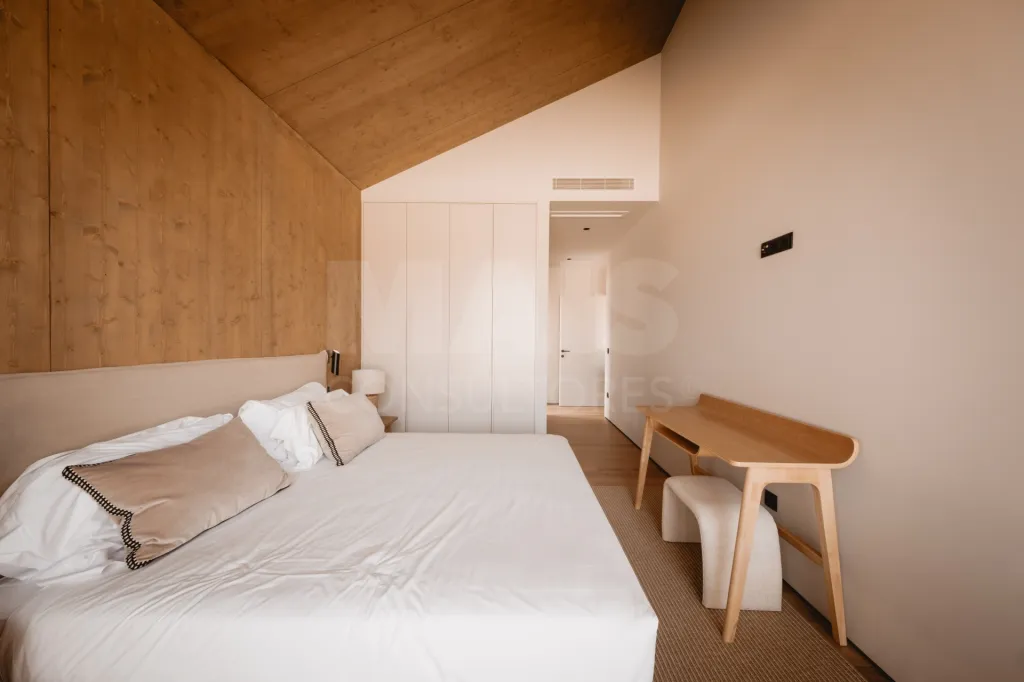 Moradia T2 - Lake House