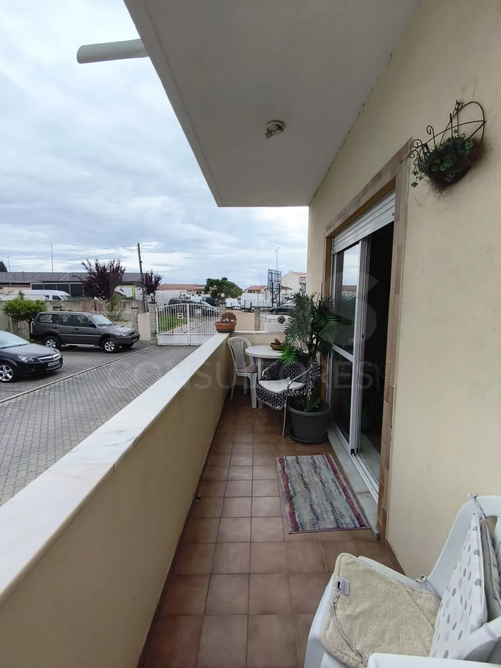 Apartamento T3 inserido em condomínio fechado no Porto Alto / Samora Correia