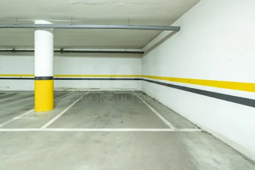Apartamento T2 em Salvaterra de Magos com elevador, parqueamento e arrecadação