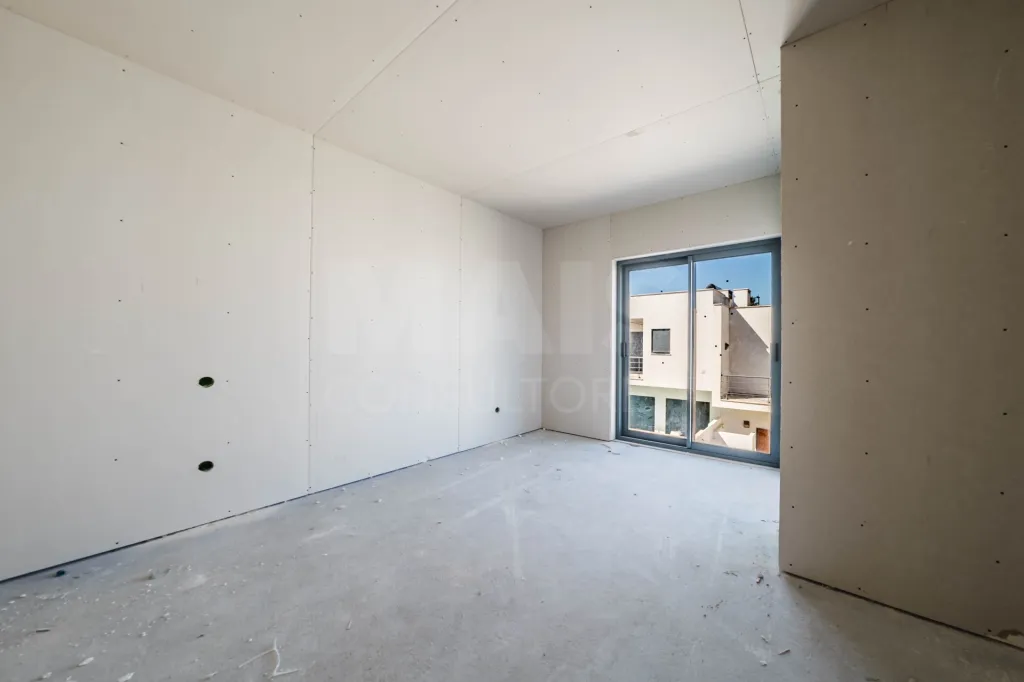 Moradia T3 em Construção com Vista Mar – Areia Branca, Lourinhã