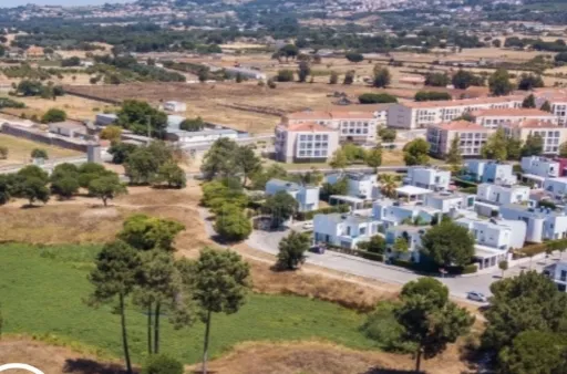 Terreno Urbano para Construção no Palmela Village