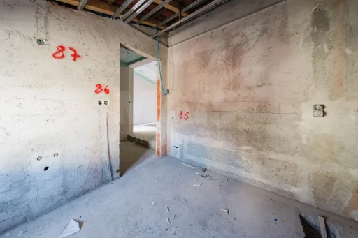 Moradia totalmente remodelada no coração de Peniche!