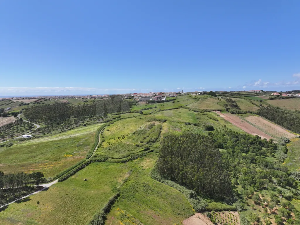 Terreno Rústico com 26.760m²
