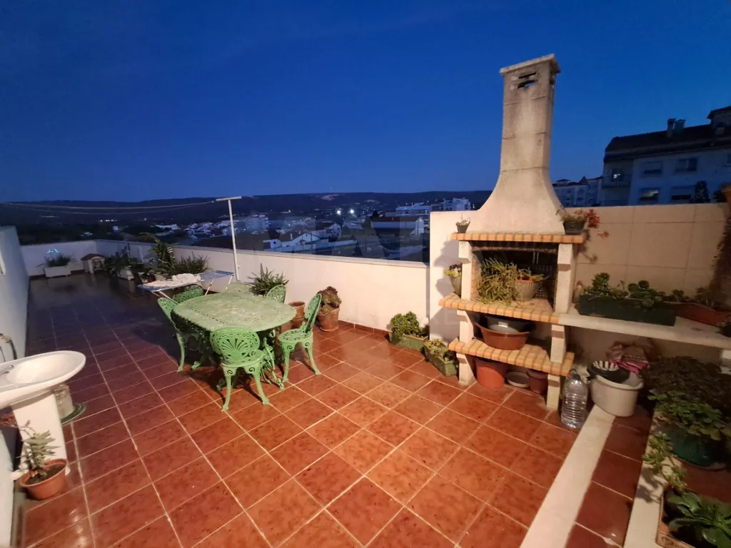 Partially Renovated 2-Bedroom Apartment in Turquel with Garage and Elevator