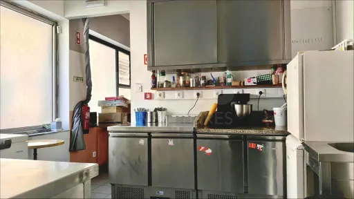 Trespasse | Rest. / Café em Pleno Funcionamento (Centro - Lourinhã)