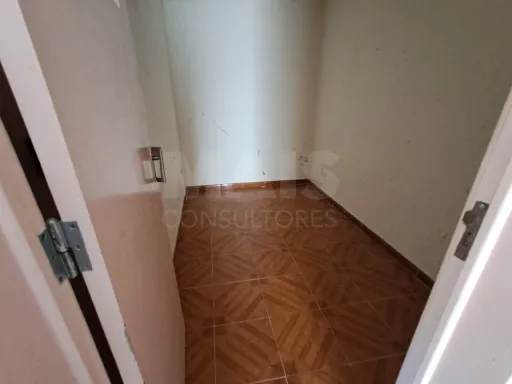 Moradia T2 c/ terreno em Salir de Matos