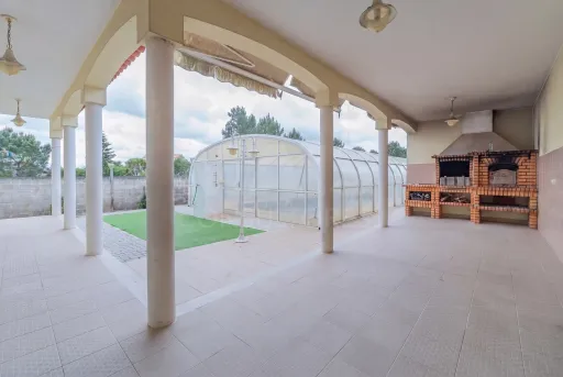 Moradia T3 com Piscina e Terreno de 7.320 m² – Privacidade, Sustentabilidade e Qualidade de Vida