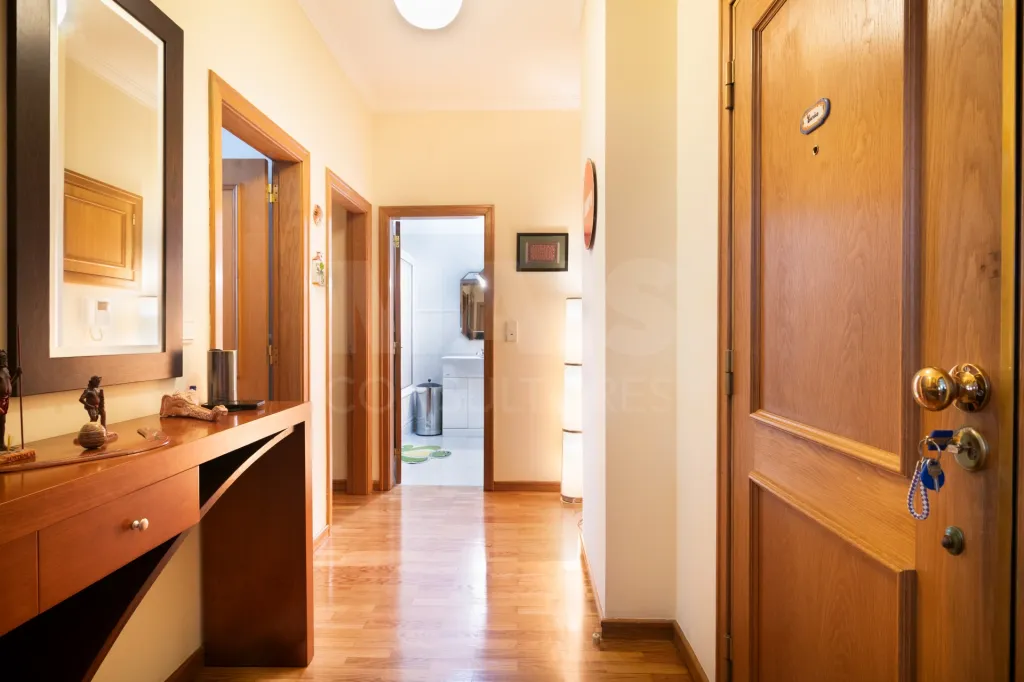 Apartamento T1 no centro de Benfica