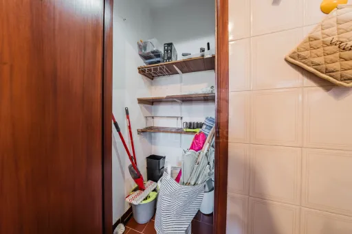 Apartamento T2 com Sótão e Varanda junto à Praia do Baleal