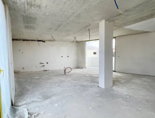 Penthouse Duplex T4 com Piscina Privada no Rooftop | Lourinhã