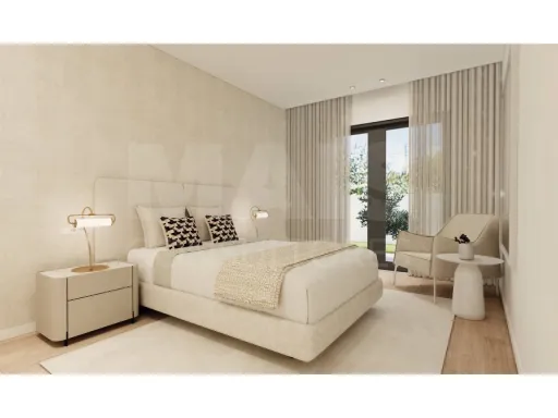 Moradia Contemporânea T4 com Suite Master, Piscina de Água Salgada, Garagem e Acabamentos Premium !