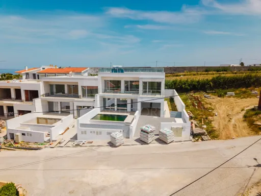 ROOFTOP PRIVATIVO com vista sobre o Atlântico | Moradia T3 com Piscina | COSTA DE PRATA