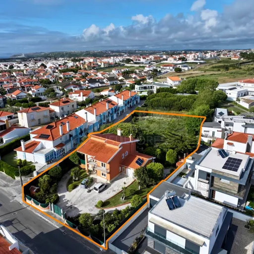 Prestigious 5-Bedroom Villa with Sea View, 2.075 m² Plot and Exclusive Artistic Details