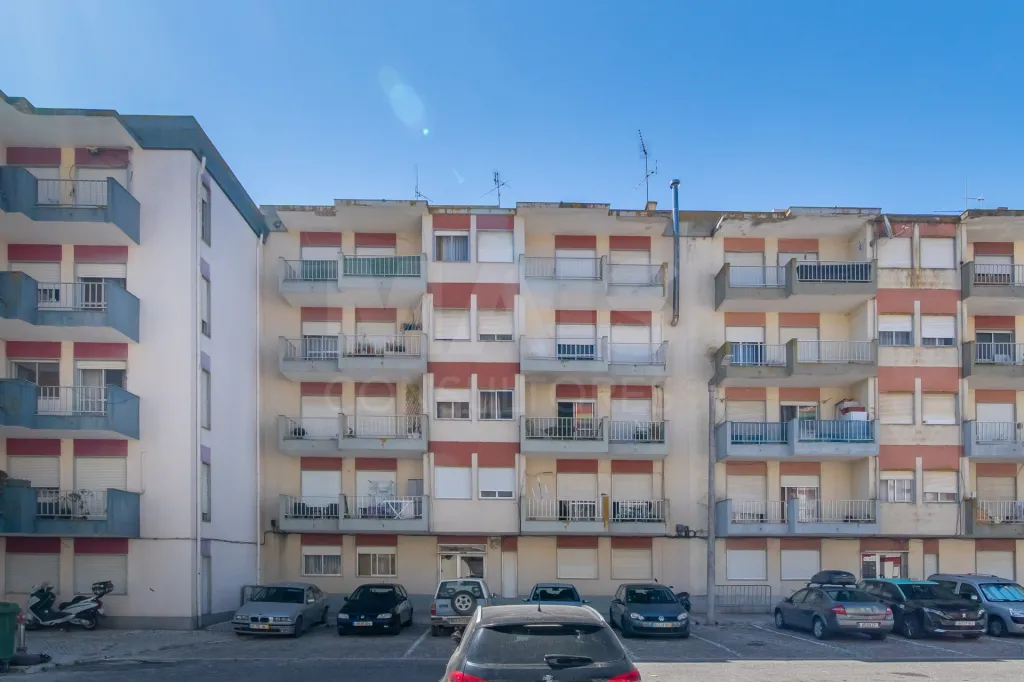 Apartamento T3 no centro de Samora Correia