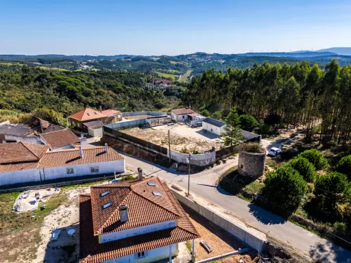 Terreno com projecto aprovado