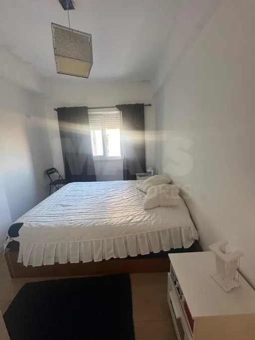 Apartamento T3 totalmente remodelado na Póvoa de Santa Iria com vista rio