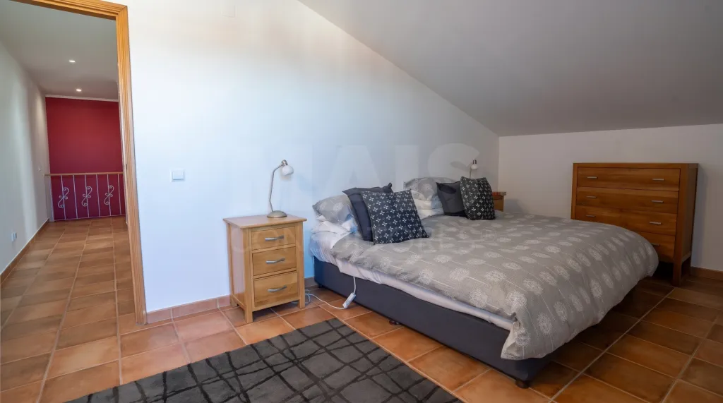 2-Bedroom Duplex Apartment in Alto das Gaeiras – Óbidos