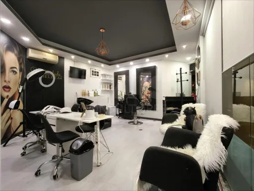 Salão de Beleza Equipado