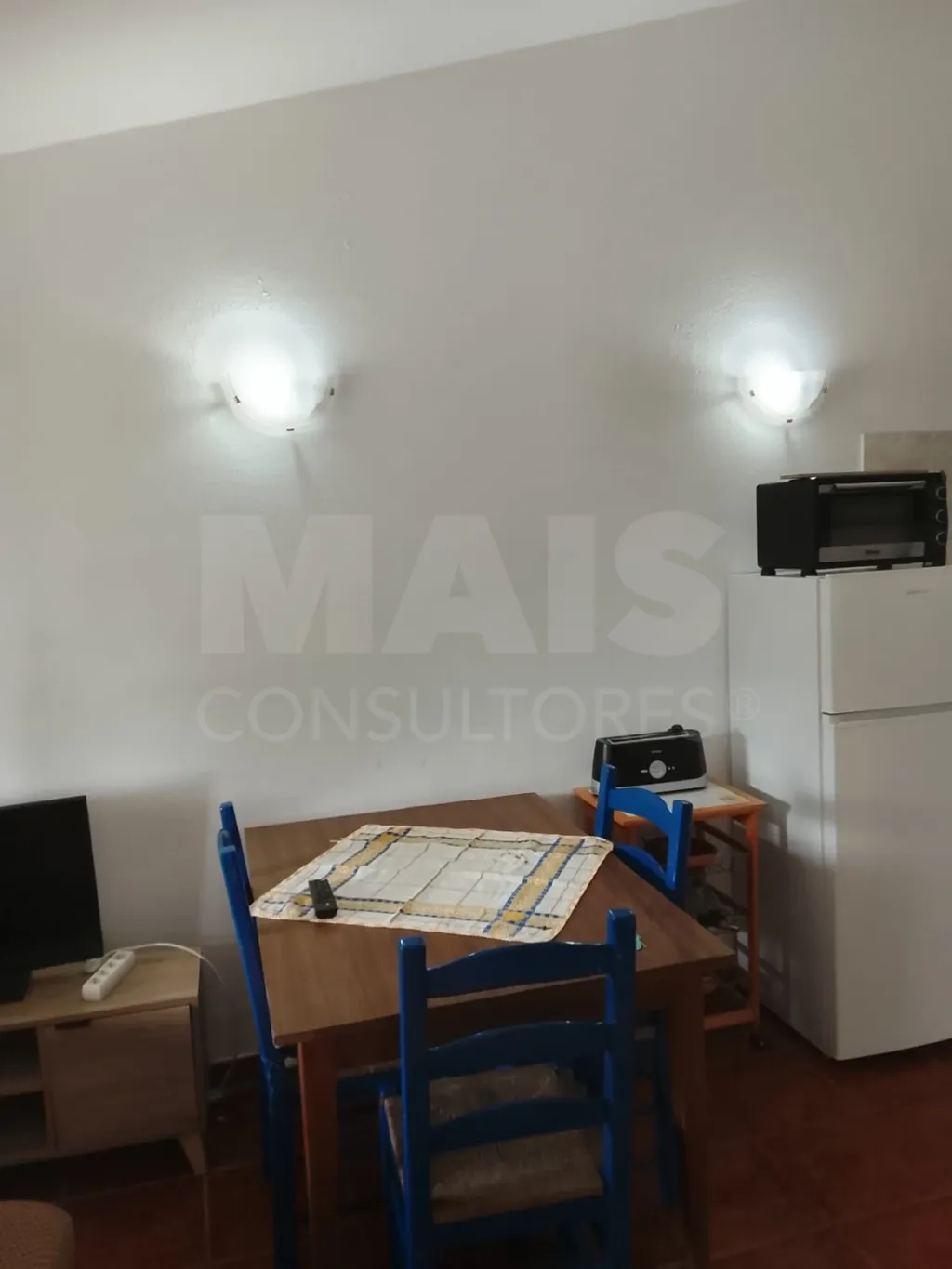 Moradia T2 com Quintal, Terraço e Churrasqueira em Vila Nova de Milfontes