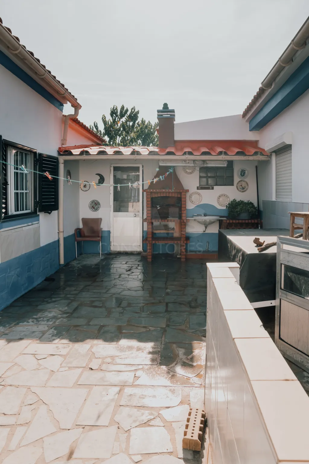 Moradia T3 com Anexo T1 e Garagem