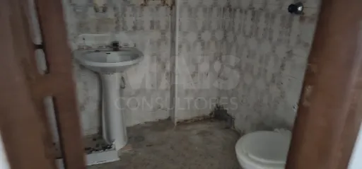 Loja Forte da Casa com 220mts