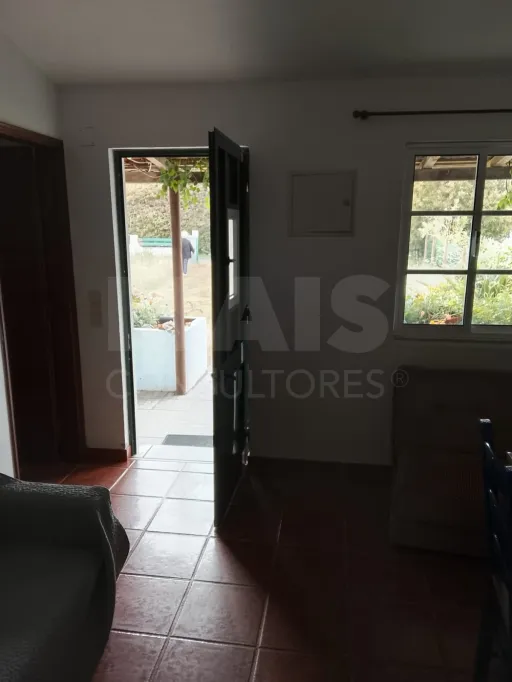 Moradia T2 com Quintal, Terraço e Churrasqueira em Vila Nova de Milfontes