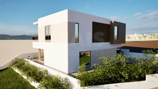 4 bedroom villa with garden and garage!