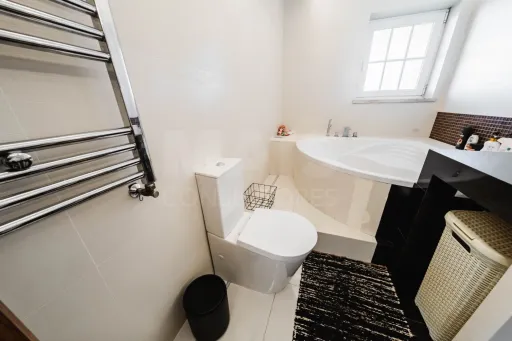 Moradia T5 em Lourinhã com Vista Mar, Piscina Aquecida e Jardim