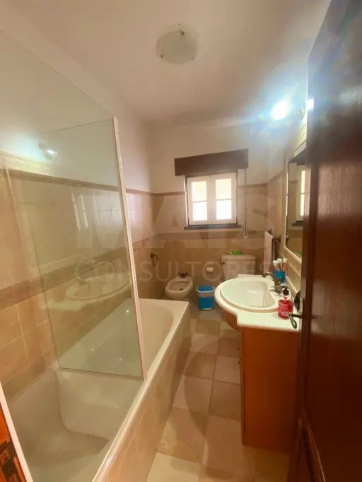 Moradia T2 Rio Maior Anteporta