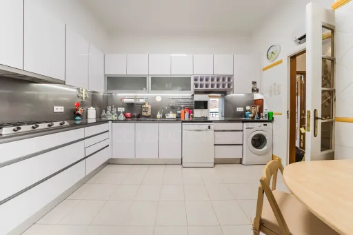 Apartamento T3 Duplex | Piscina | Bombarral Centro