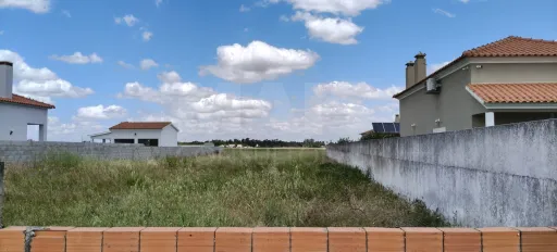 Terreno Urbano para Construção em Foros de Salvaterra