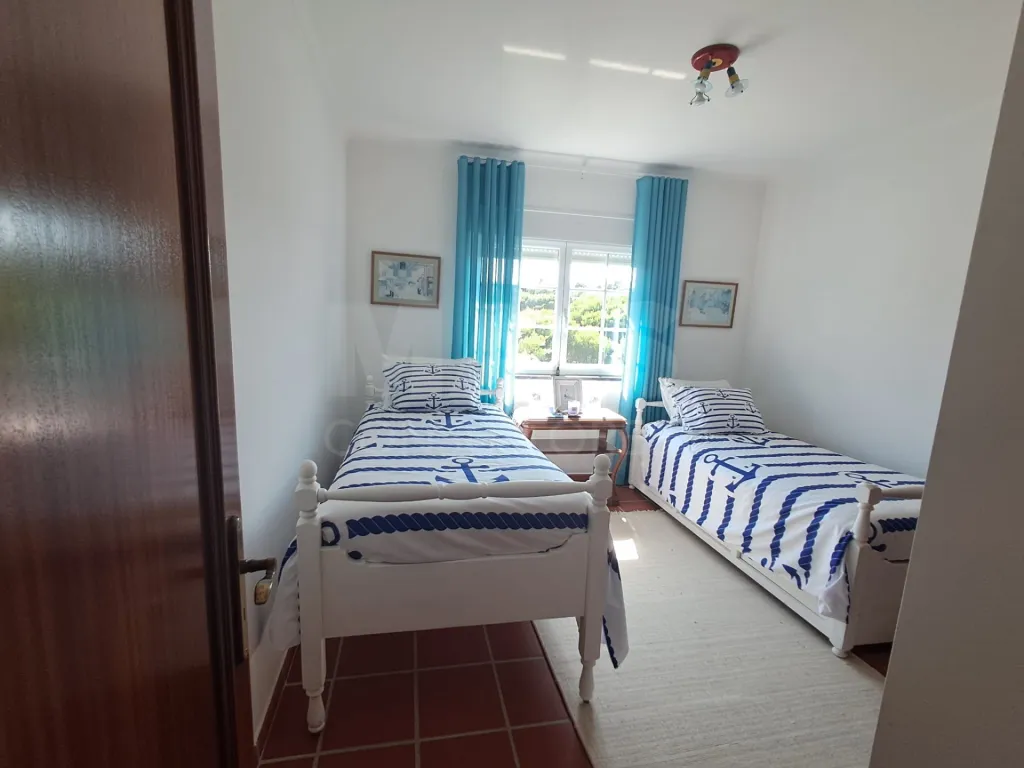 Apartamento T3 com vista mar, piscina e garagem — Praia D'El Rey Golf & Beach Resort