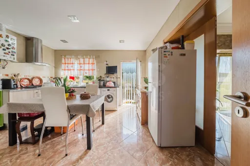 4 bedroom house with outdoor space, Sobrena, Cadaval