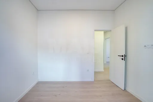 Apartamento T3 Renovado na Cova da Piedade