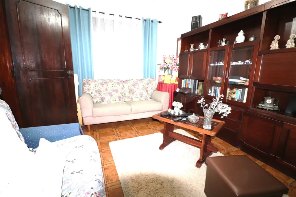 Moradia Térrea T2+1 com Garagem, sótão e terreno com 500 m2 em Vale Mansos, Coruche