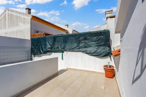 Moradia T2 com quintal em Peniche