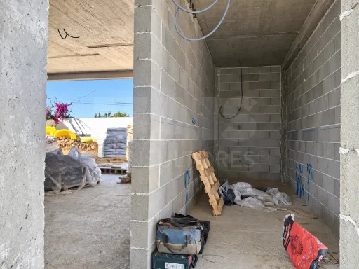 Moradia Térrea T4 c/ Suite Master, Jardim, Piscina e Garagem para 2as Viaturas | ALCOBAÇA | OFF MARKET