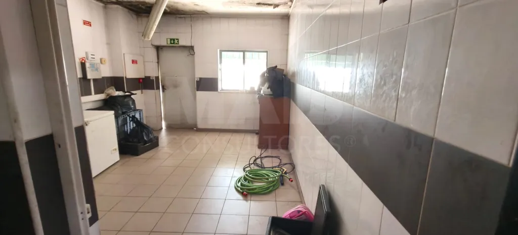 Restaurante em Funcionamento – Samora Correia