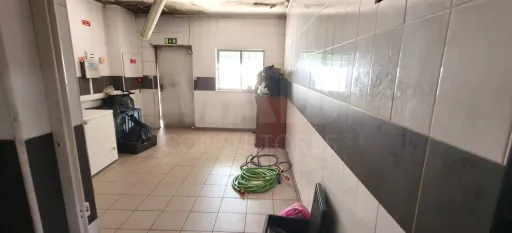 Restaurante em Funcionamento – Samora Correia