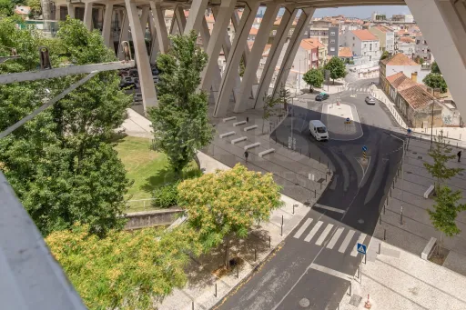 T2 com elevador - A 5 min da Estação de Comboios - Centro de Vila Franca de xira