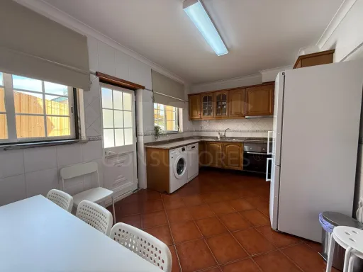 Apartamento T3 totalmente mobilado e equipado