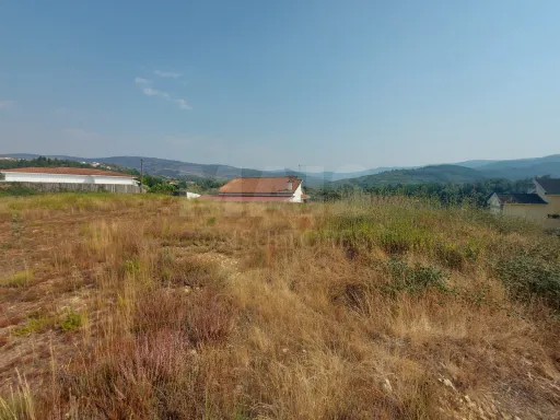 Terreno para construção com 1172 m2- Casal de São João- Côja.