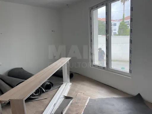 Modern 2-Bedroom Apartment in a Prime Location