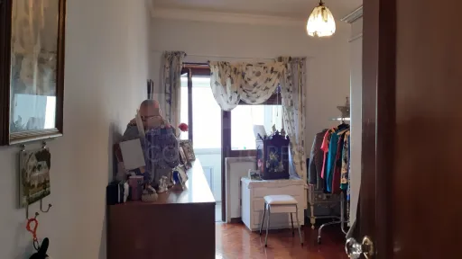 4 bedroom apartment in Arroios to Jardim Constantino