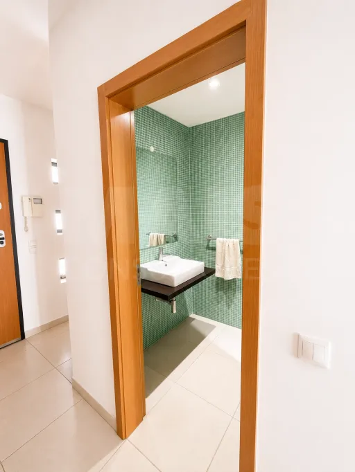 Magnifica moradia em banda, T3+2 localizada num condomínio privado, em Boliqueime.