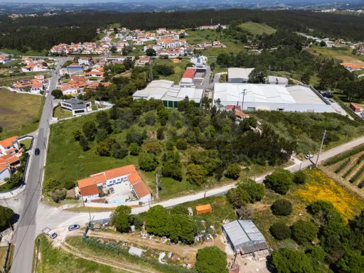 Terreno nas Gaeiras com 7.788m2